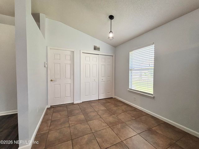9302 PROSPERITY LAKE Drive, Jacksonville, FL 32244
