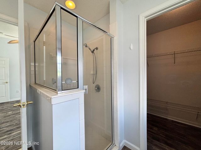 9302 PROSPERITY LAKE Drive, Jacksonville, FL 32244