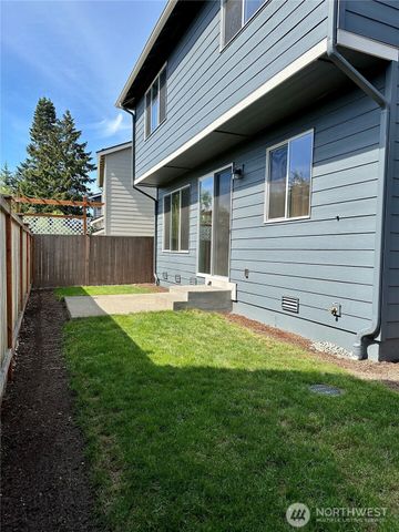 28041 14th Court S, Federal Way, WA 98003