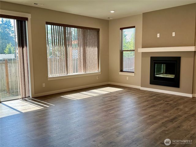 28041 14th Court S, Federal Way, WA 98003