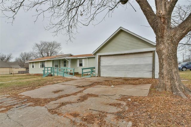 418 W Penn Street, El Reno, OK 73036