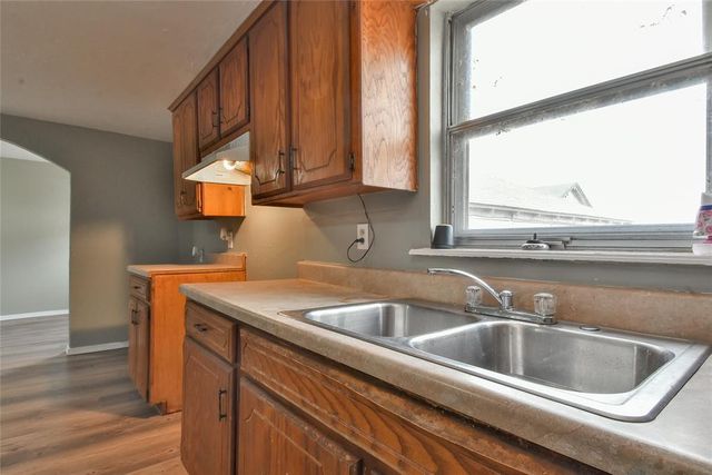 418 W Penn Street, El Reno, OK 73036