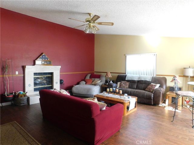 9957 Susan, California City, CA 93505