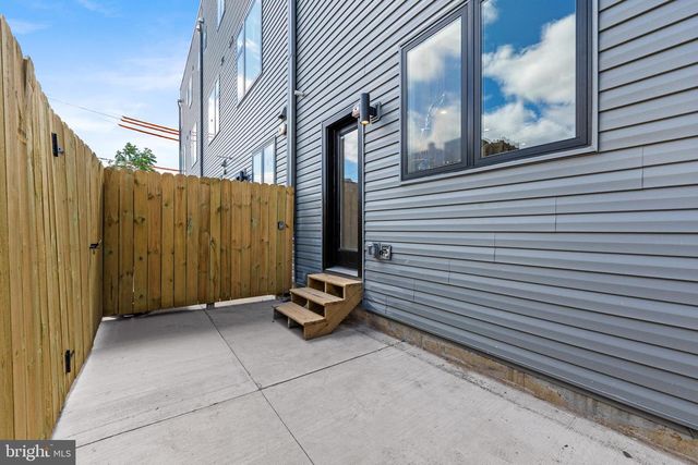 911 EMILY ST, Philadelphia, PA 19148