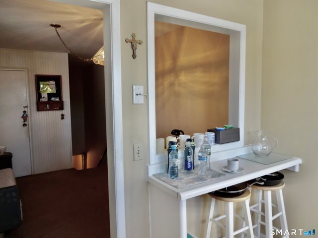 245 Unquowa Road APT 82, Fairfield, CT 06824