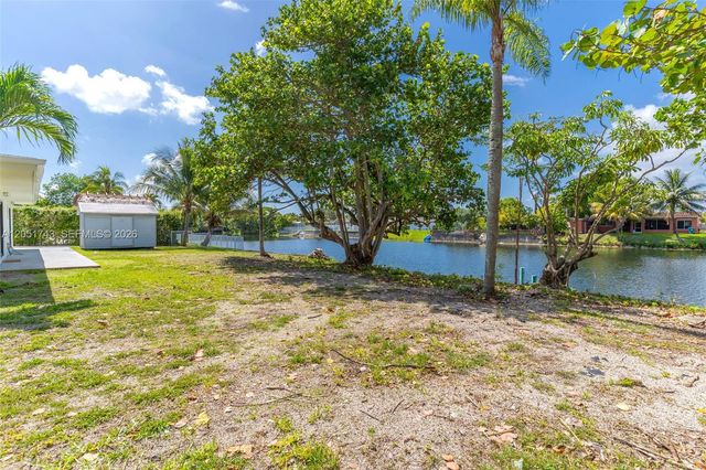 12846 SW 49th Terrace, Miami, FL 33175