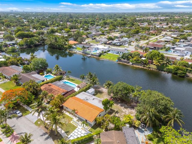 12846 SW 49th Terrace, Miami, FL 33175