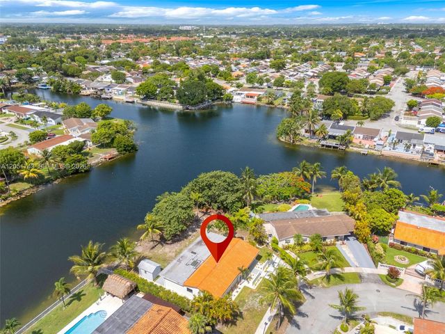 12846 SW 49th Terrace, Miami, FL 33175