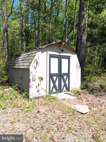 575 JACKSON DITCH RD, Harrington, DE 19952