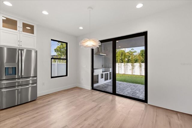 501 LAKEVIEW AVENUE, Winter Park, FL 32789