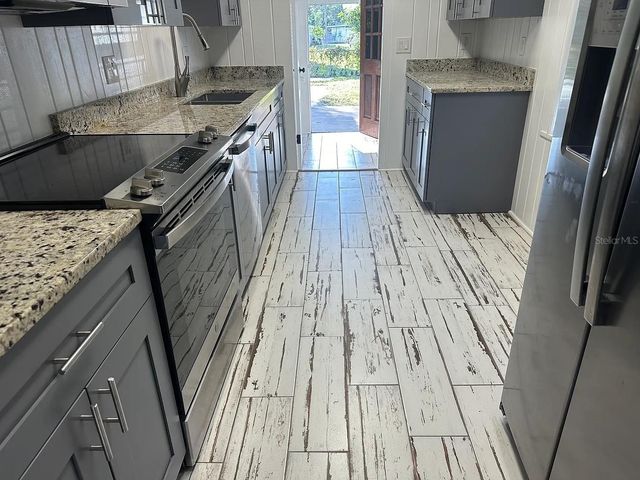 1504 TILLEY AVENUE, Clearwater, FL 33756