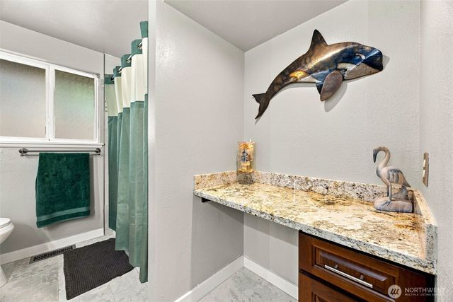 810 19th Avenue SE, Puyallup, WA 98372