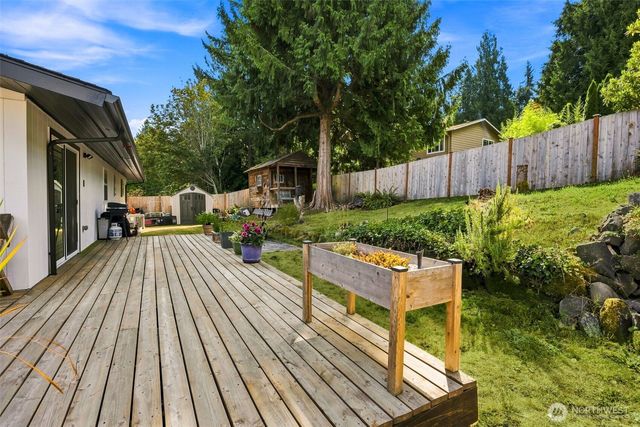 810 19th Avenue SE, Puyallup, WA 98372