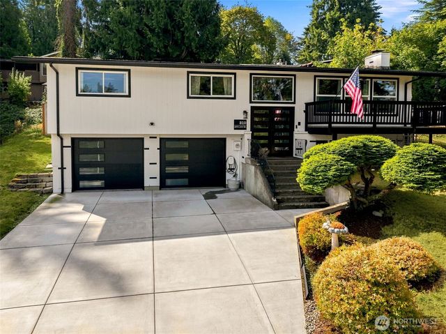 810 19th Avenue SE, Puyallup, WA 98372