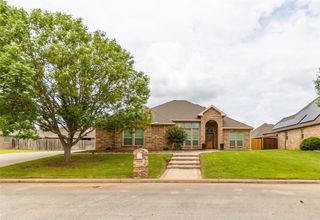1102 Sparrow Street, Decatur, TX 76234