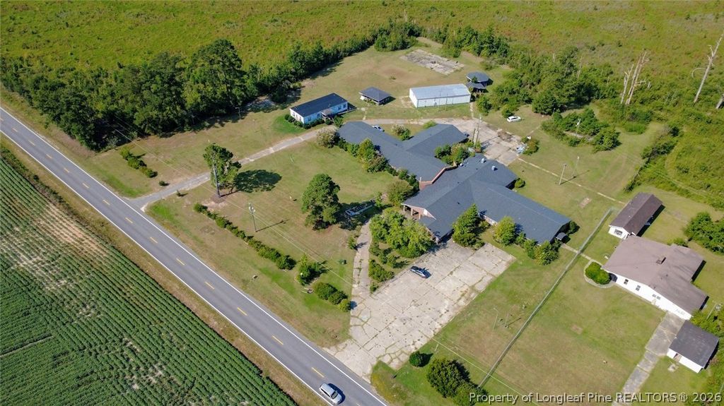 20513 W 301 Highway W, St Pauls, NC 28384 — photo 5