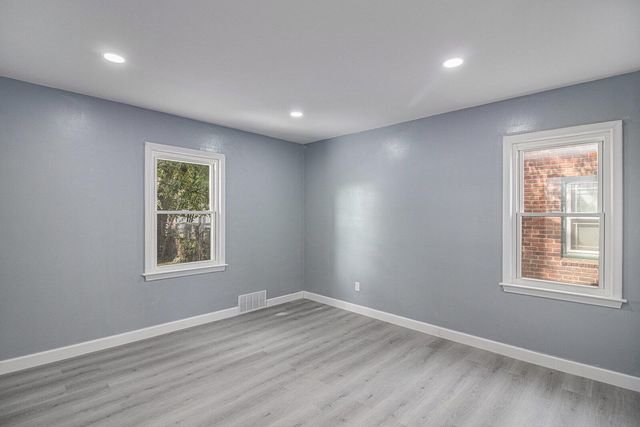 1088 Arlington Street, Inkster, MI 48141