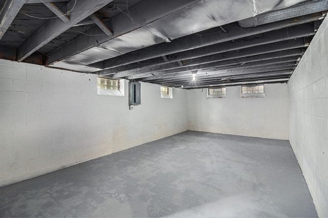 1088 Arlington Street, Inkster, MI 48141