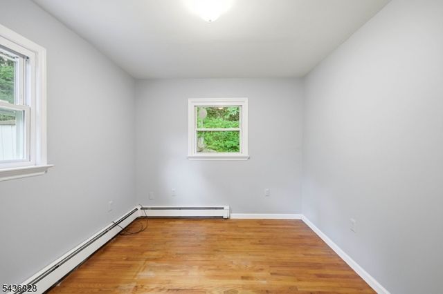 48 E Shore Dr, Vernon Twp., NJ 07462