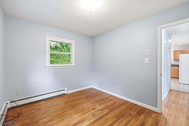 48 E Shore Dr, Vernon Twp., NJ 07462