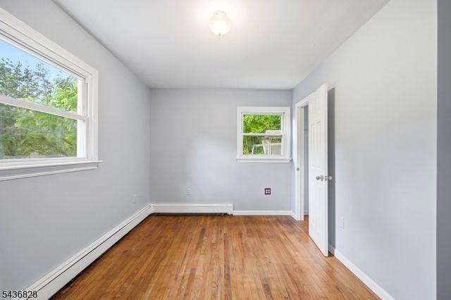 48 E Shore Dr, Vernon Twp., NJ 07462