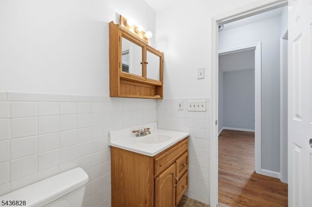48 E Shore Dr, Vernon Twp., NJ 07462