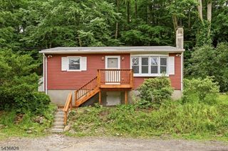 48 E Shore Dr, Vernon Twp., NJ 07462
