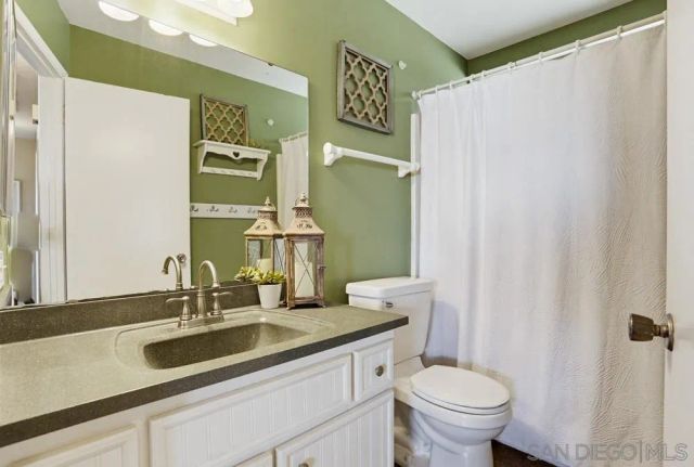 28185 Valley Center, Valley Center, CA 92082