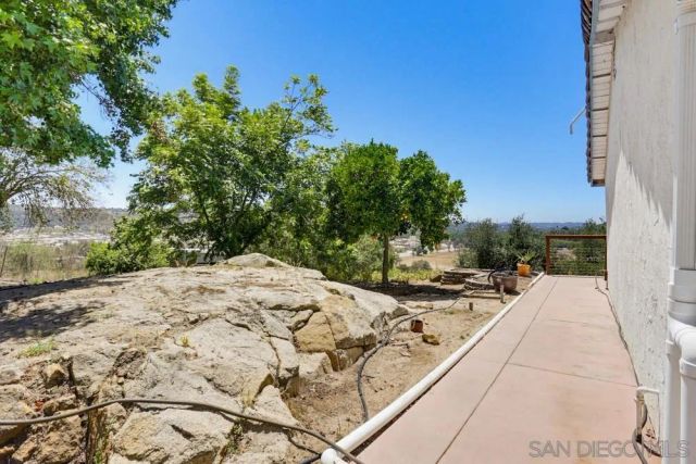28185 Valley Center, Valley Center, CA 92082