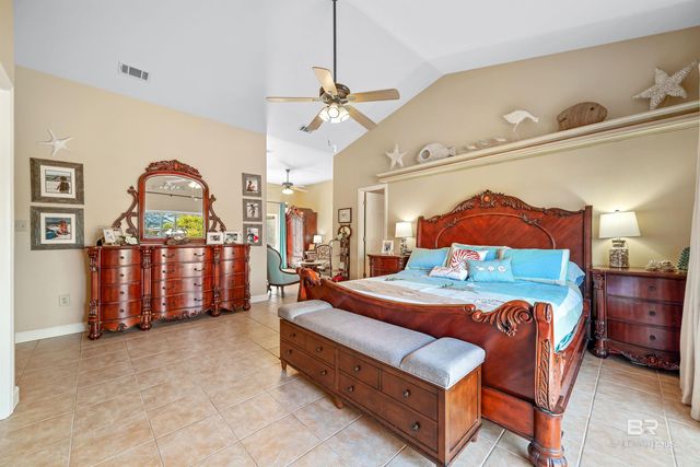 843 VETERANS Road, Gulf Shores, AL 36542