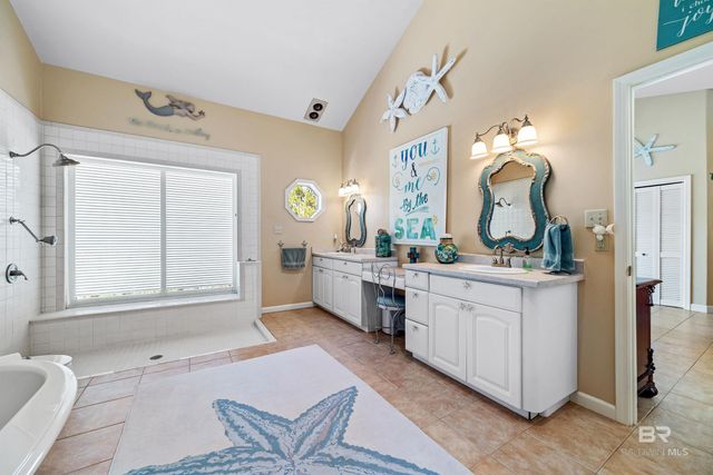 843 VETERANS Road, Gulf Shores, AL 36542