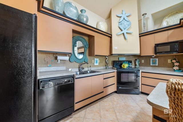 843 VETERANS Road, Gulf Shores, AL 36542