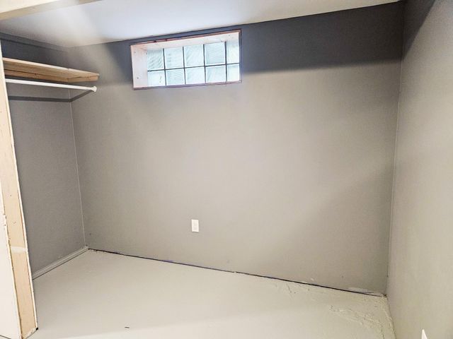 1523 1st Street E, Thief River Falls, MN 56701