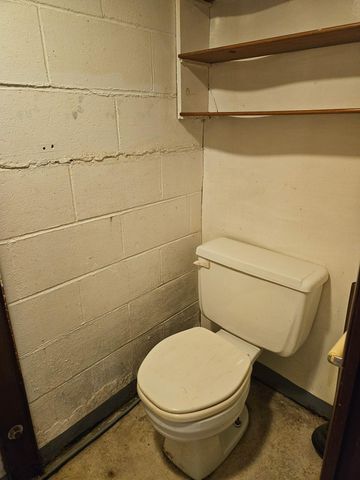 1523 1st Street E, Thief River Falls, MN 56701