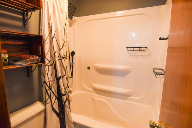 1523 1st Street E, Thief River Falls, MN 56701