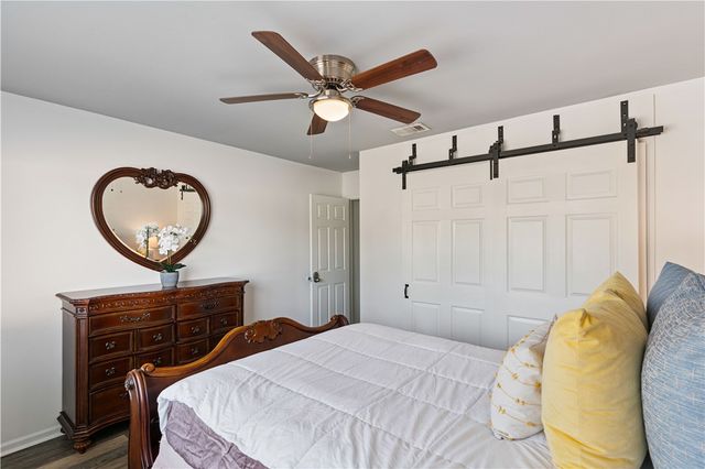 240 Georgia Street, St Simons Island, GA 31522