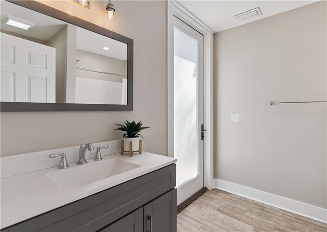 240 Georgia Street, St Simons Island, GA 31522