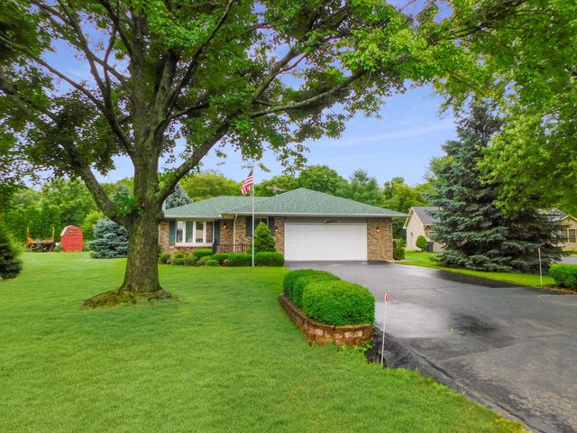 5874 Ada Drive, Roscoe, IL 61073