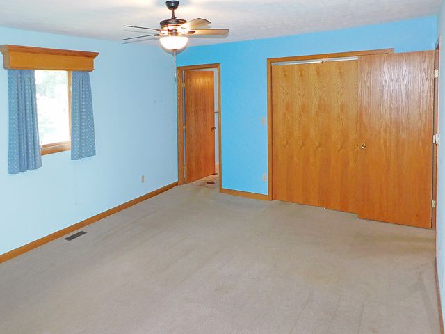 5874 Ada Drive, Roscoe, IL 61073