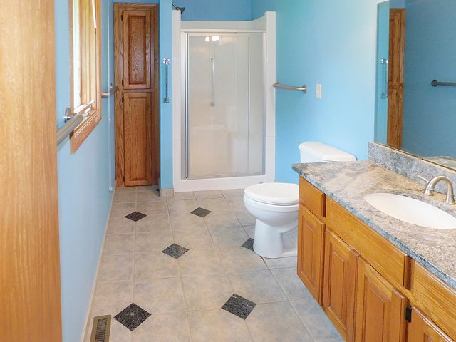 5874 Ada Drive, Roscoe, IL 61073