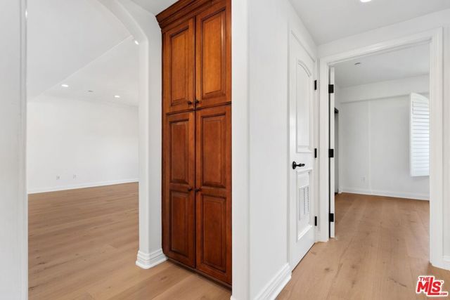 1821 Fairburn Avenue 401, Los Angeles, CA 90025