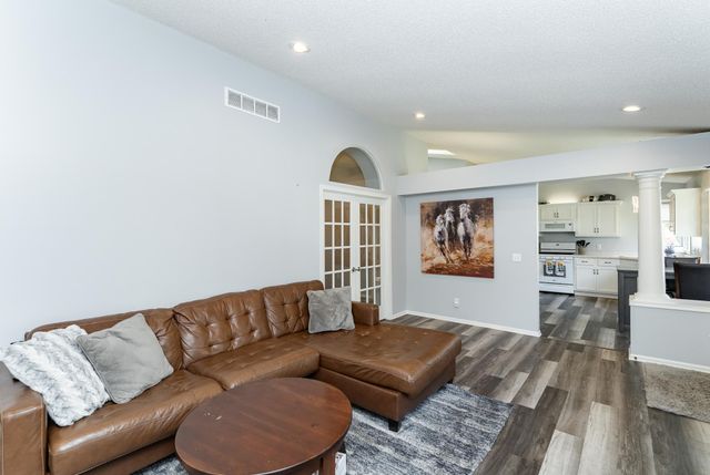 1896 Waterford Place SW, Rochester, MN 55902