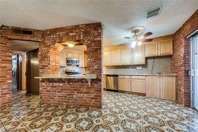 5112 San Anselmo Street, Las Vegas, NV 89120