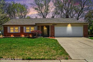 4984 Hyde Park Drive, Troy, MI 48085