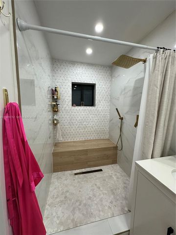 14346 SW 159th St, Miami, FL 33177