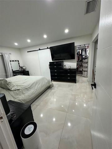 14346 SW 159th St, Miami, FL 33177