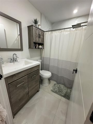 14346 SW 159th St, Miami, FL 33177