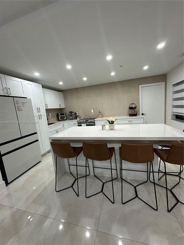 14346 SW 159th St, Miami, FL 33177