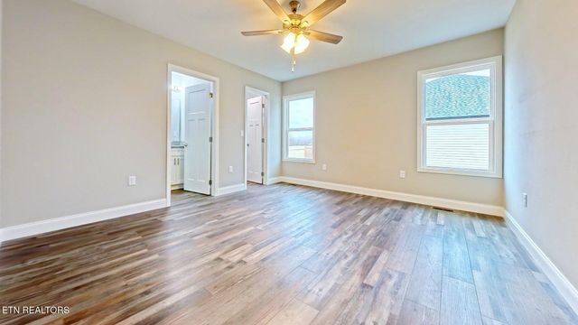 1293 Cook Rd, Crossville, TN 38555