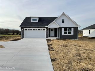 1293 Cook Rd, Crossville, TN 38555